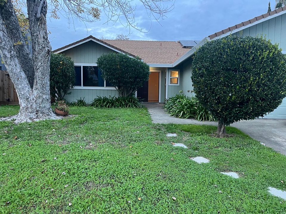 1st image of 8629 Mellowoods Way