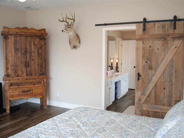 3603 Quiet Meadow Ct — Photo 6