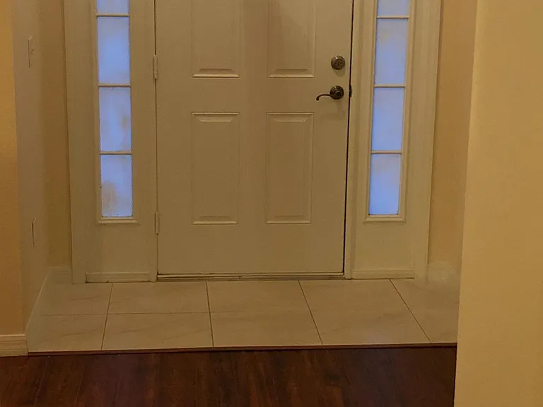 509 Albatross Dr — Photo 2