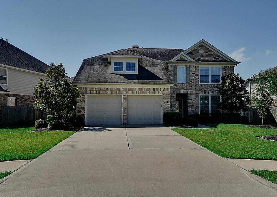 1st image of 8915 Distant Woods Dr