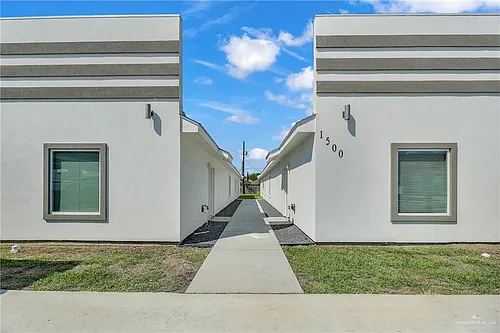 1500 W Heritage Dr #2 Photo 1