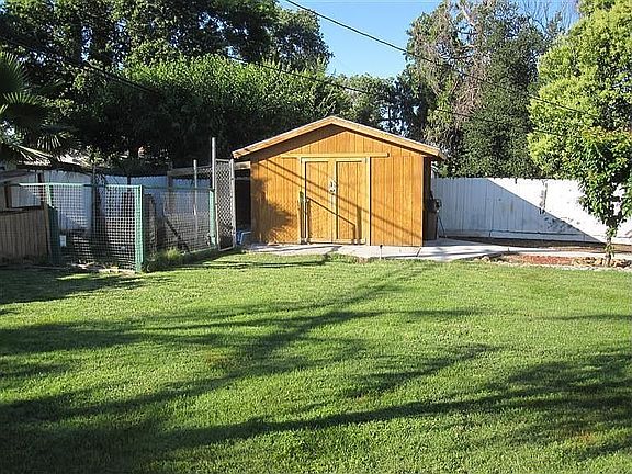 5th image of 107 W Longview Ave