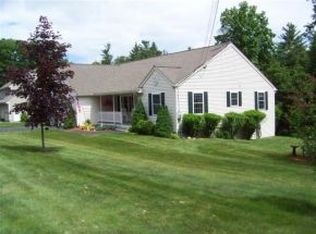 17 Rouleau Dr, Somersworth, NH 03878