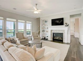 20 Hawkeye, Hitchcock, TX 77563