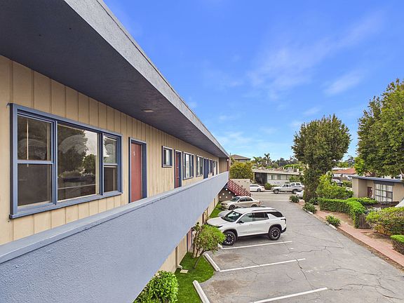 2nd image of 205-215 W Roderick Ave #5