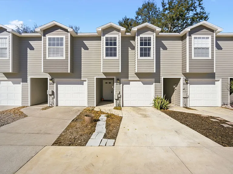 3731 W Cass St — Photo 1