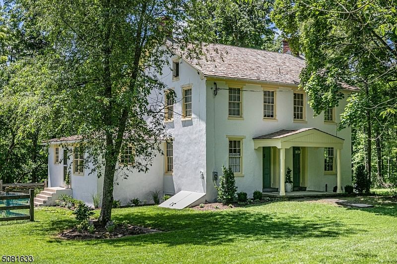 31 Sutton Farm Rd, Flemington, NJ 08822 Zillow