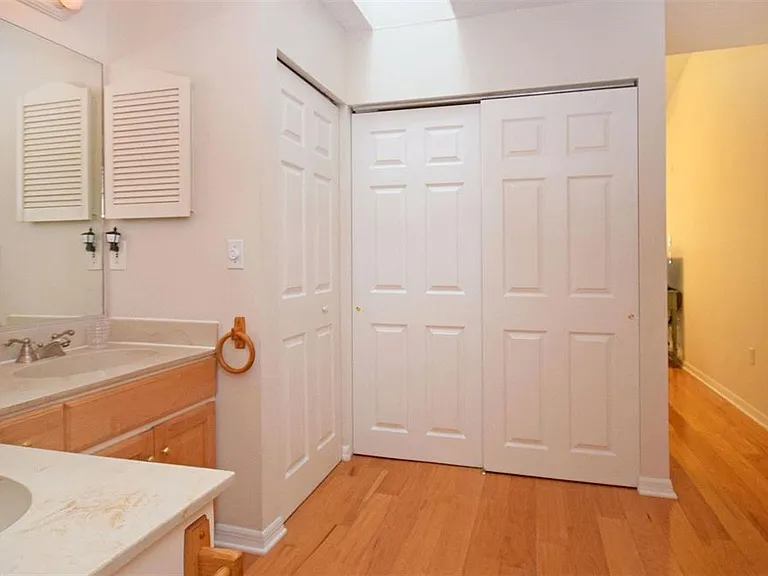 231 Southampton Ln #277 — Photo 28