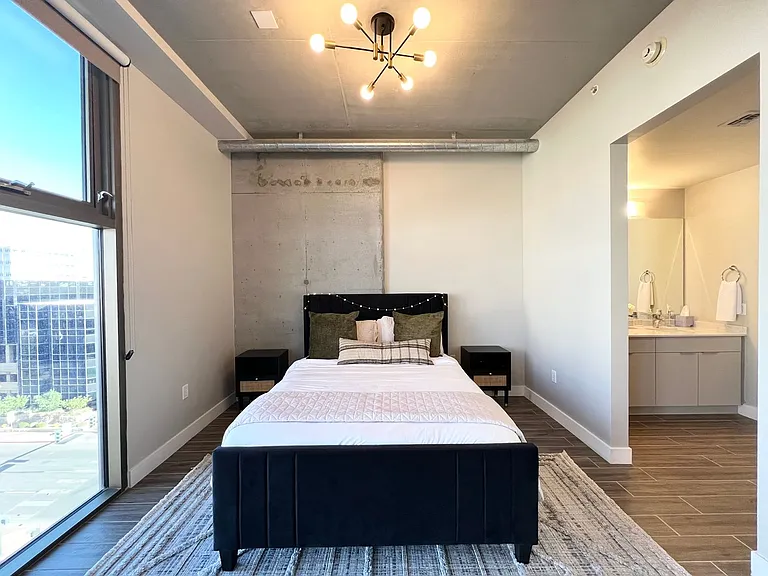353 E Bonneville Ave #619 — Photo 11