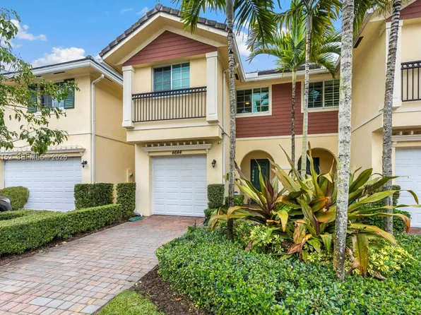 4644 Windmill Ln, Davie, FL 33328