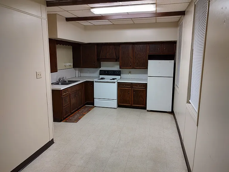 134 N Newberry St #1 — Photo 4