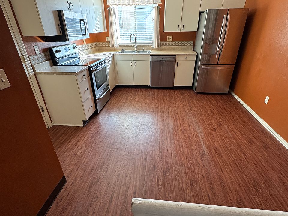 2nd image of 1491 S Biscay Ct