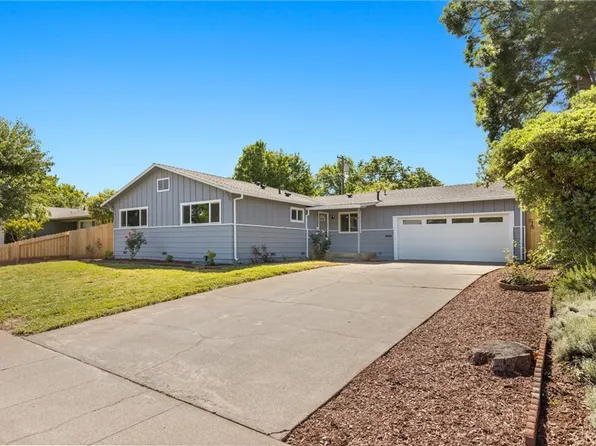 9 Woodside Ln, Chico, CA 95926