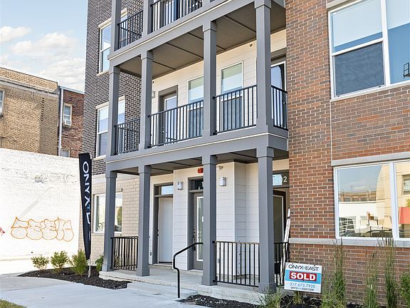 3rd image of 727 Illinois St #7L6UBY