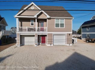 727 Drum Point Rd, Brick, NJ 08723