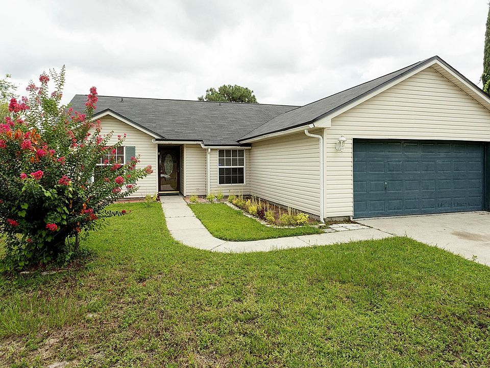 1st image of 3645 W WILSON Boulevard