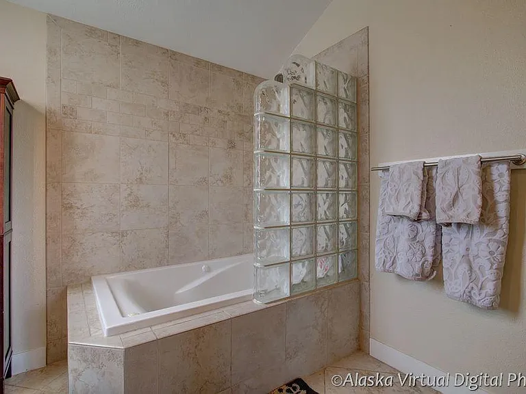 10201 Jackpot Bay Cir — Photo 15