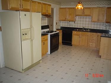 5th image of 3 Ellington Dr