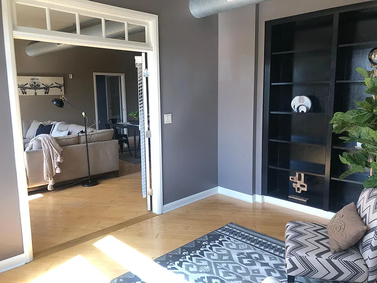 34 W Poplar Ave #402 — Photo 28