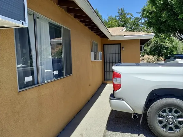 2588 Kendall Dr, San Bernardino, CA 92407