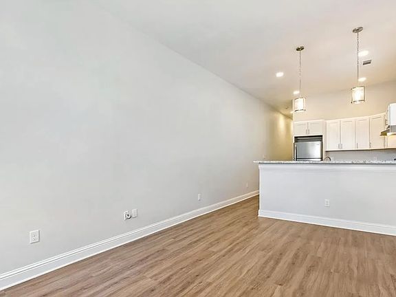 5th image of 2508 Jena St #B