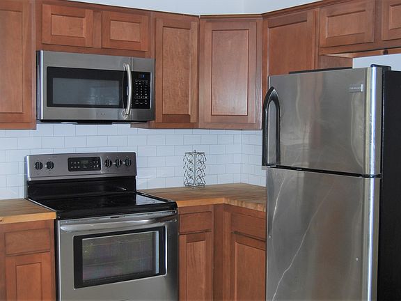 5th image of 4106 Shirley Ave