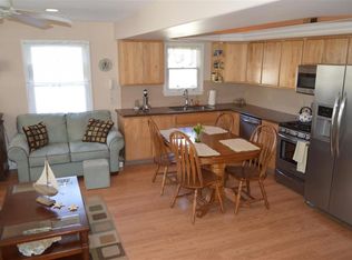127 York Ave, West Cape May, NJ 08204