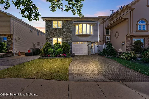40 Devens St #1 Photo 1