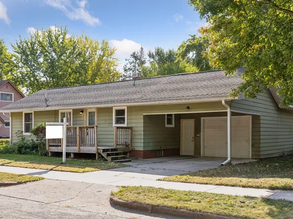 418 N 3rd St, New Richmond, WI 54017