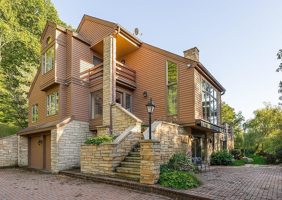 453 Territory Dr, Galena, IL 61036 Zillow