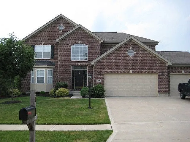 54 Hillcrest Dr photo 1