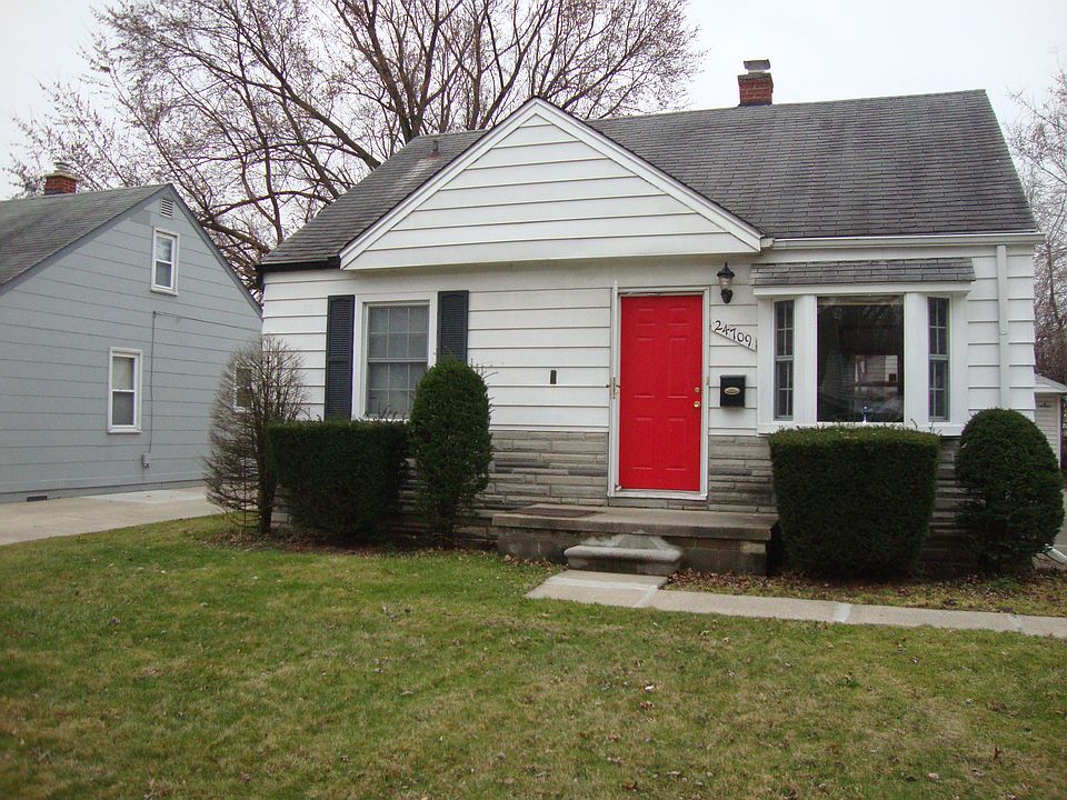 1st image of 24709 Dartmouth St