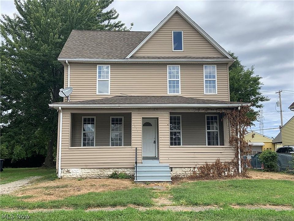 1st image of 1845 E 29th St