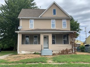 1845 E 29th St, Lorain, OH 44055