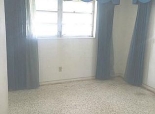 8200 NW 17th Ct, Pembroke Pines, FL 33024