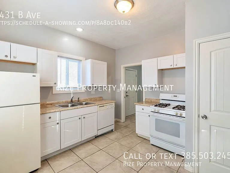 2431 B Ave — Photo 3