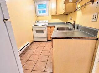 815 15th Ave E APT 4, Seattle, WA 98112