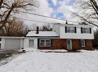 242 Wagner Rd, Glenville, NY 12302