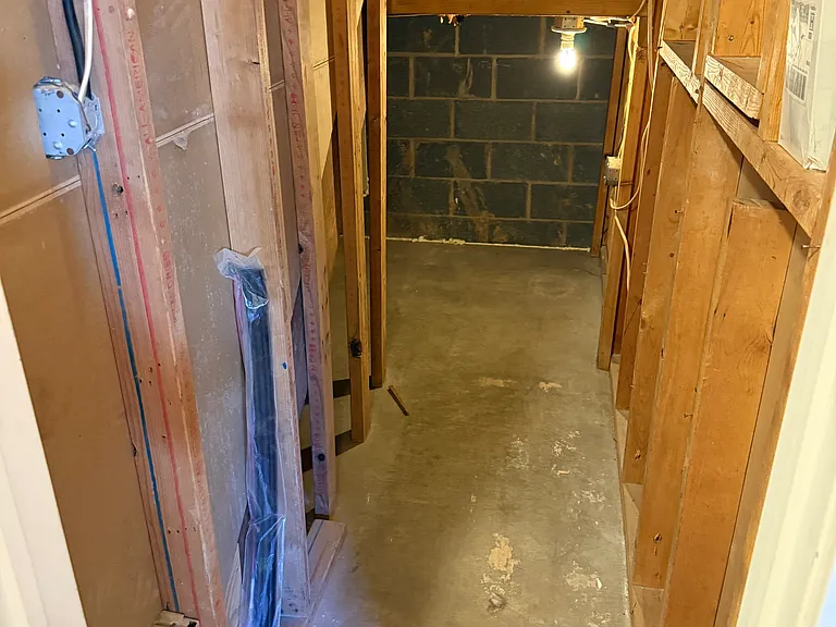 318 Belvue Dr — Photo 13
