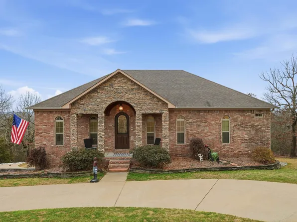 15 Eagle Crest Dr, Conway, AR 72032