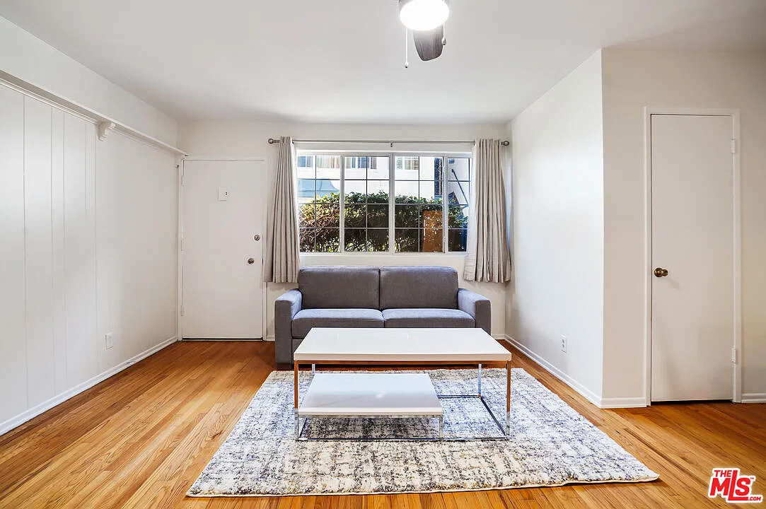 1 bed, 1.0 bath, 650 sqft, $2,100 — Photo 3
