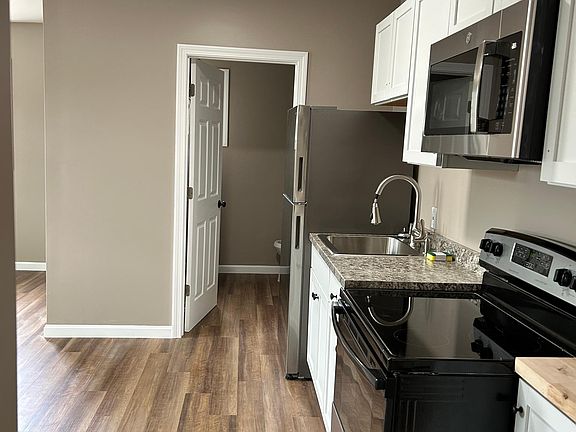 2nd image of 683 High St Floor 3