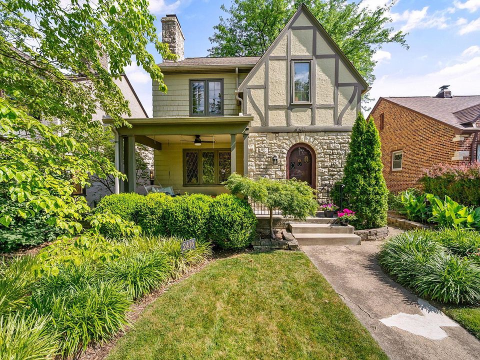 1st image of 2416 N Havenwood Dr