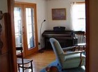 16 Sycamore Meadow Rd, Sunderland, MA 01375