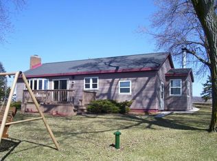 N4177 Twilight Beach Rd, Chilton, WI 53014