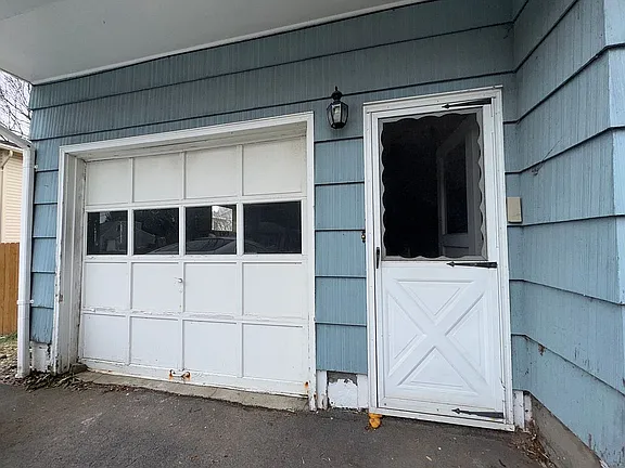 307 Sherwood Dr — exterior photo