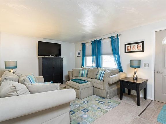 5th image of 2358 Timberline Dr