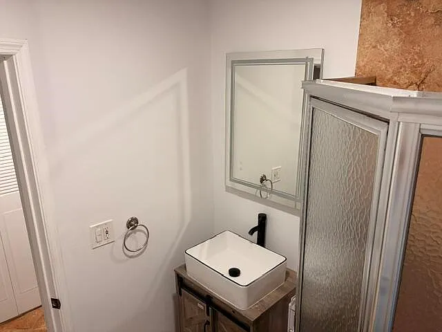 5103 NW 35th St #401 — Photo 22