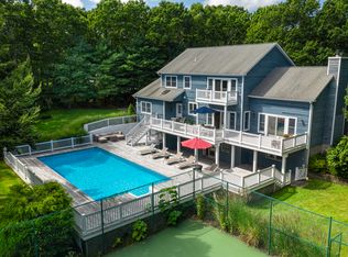 2 Mountain Laurel Ln, Southampton, NY 11968