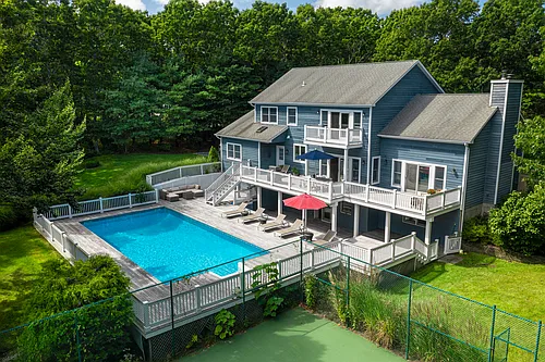 2 Mountain Laurel Ln Photo 1